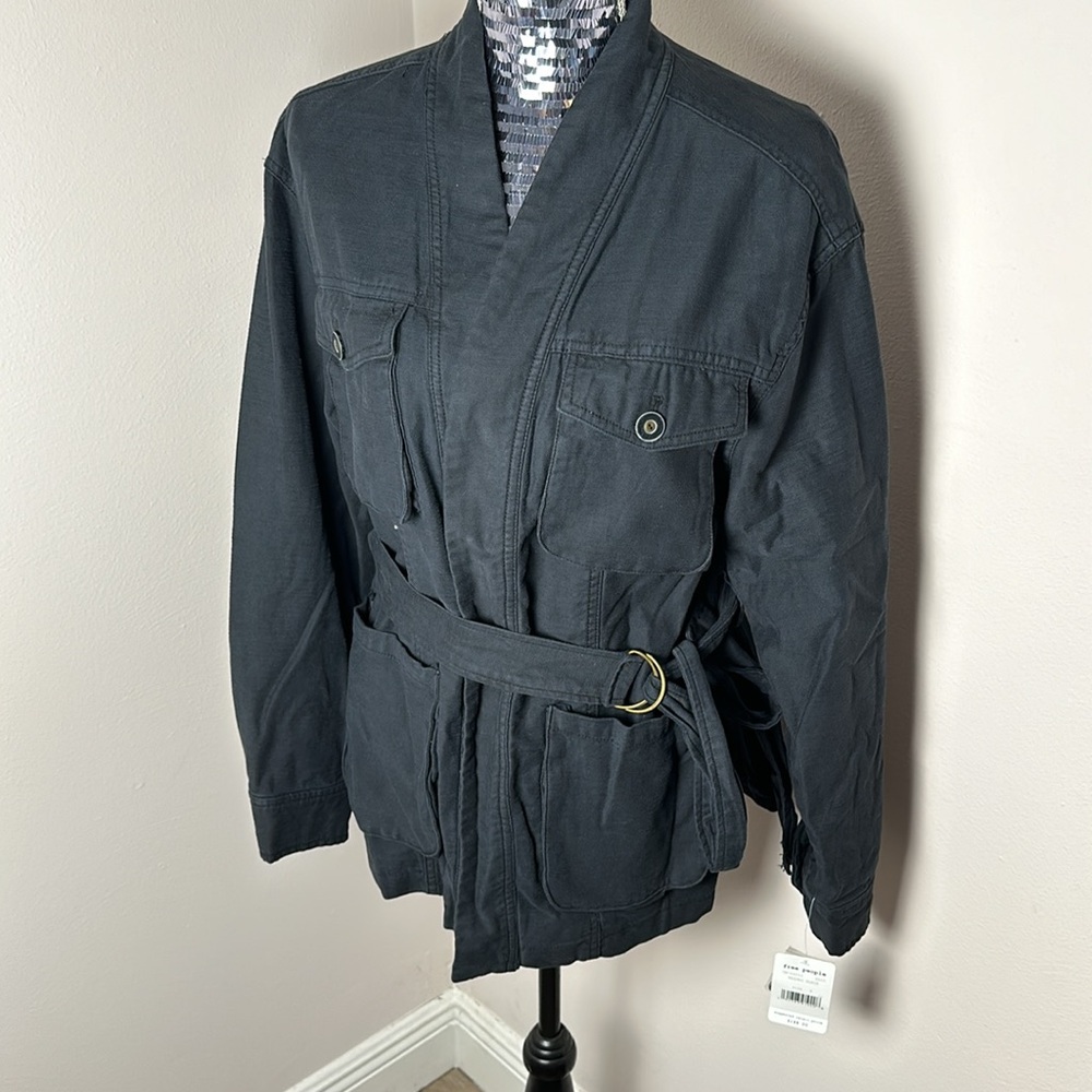 Free People in Our Nature Cargo Jacket Black size S - Picture 9 of 10